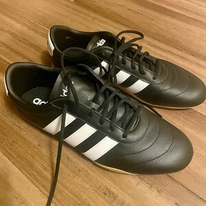 Adidas Women’s Black and White Grand Court Lo Sneaker